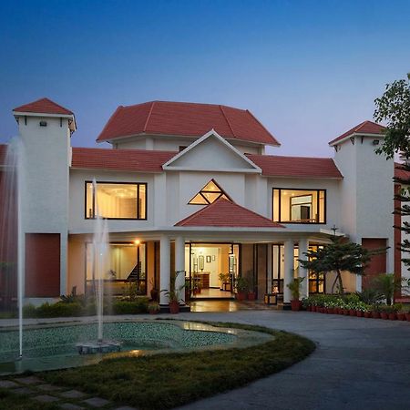 Naturoville Ayurvedic And Yoga Retreat Hotel Rishikesh Exterior photo
